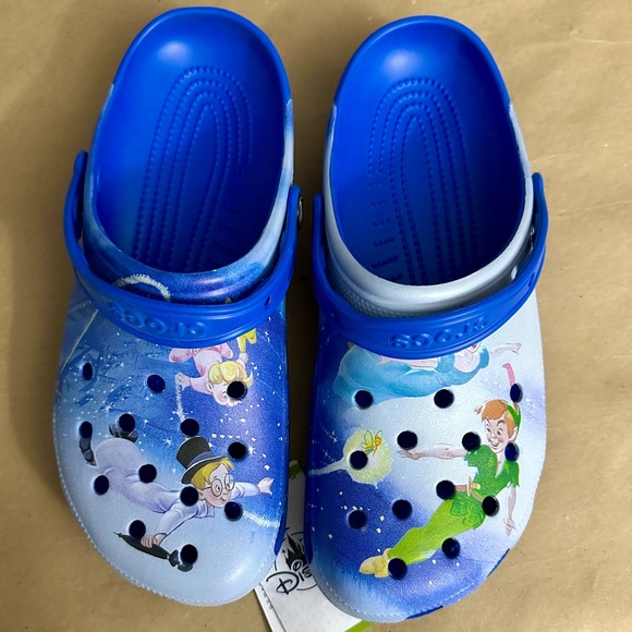NWT Crocs Disney Parks Peter Pan Blue Classic Clogs - Picture 5 of 9